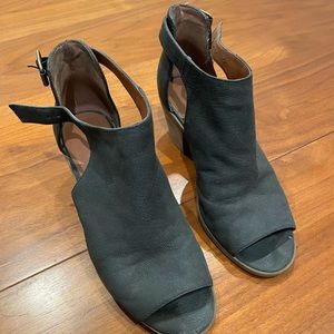 Lucky Brand black leather booties